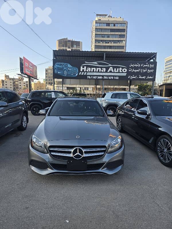Mercedes-Benz C-Class 2018 California CLEAN CAR FAX LOW MILES TOP CAR! 0
