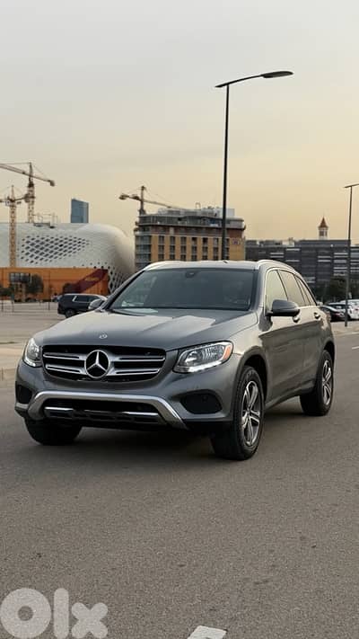 Mercedes-Benz GLC 300 2019 low mileage 50000 miles rear wheel drive