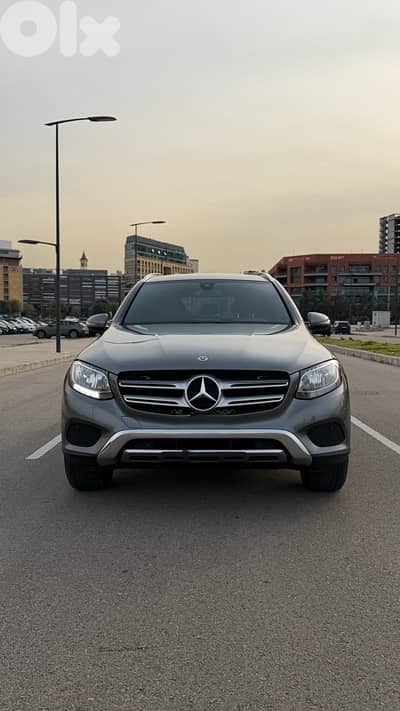 Mercedes-Benz GLC 300 2019 low mileage 50000 miles rear wheel drive