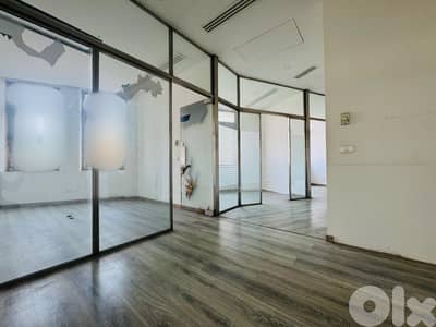 RAO26-4900 Office 320m2 for rent in Downtown Beirut, $ 6,560 cash