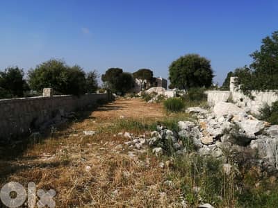 Land for sale in Artiz, Batroun أرض للبيع في عرطز، البترون