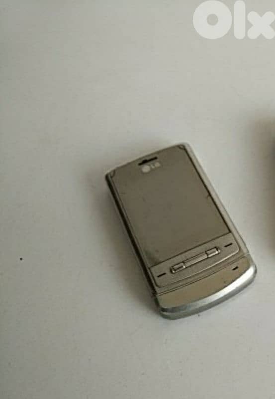 LG KE970 0
