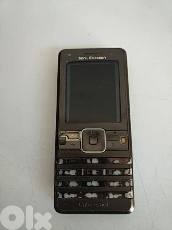 Sony Ericssson K770i Cybershot 0