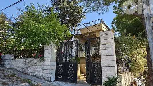 RWB562EA - Stand alone house for rent in Halat Jbeil