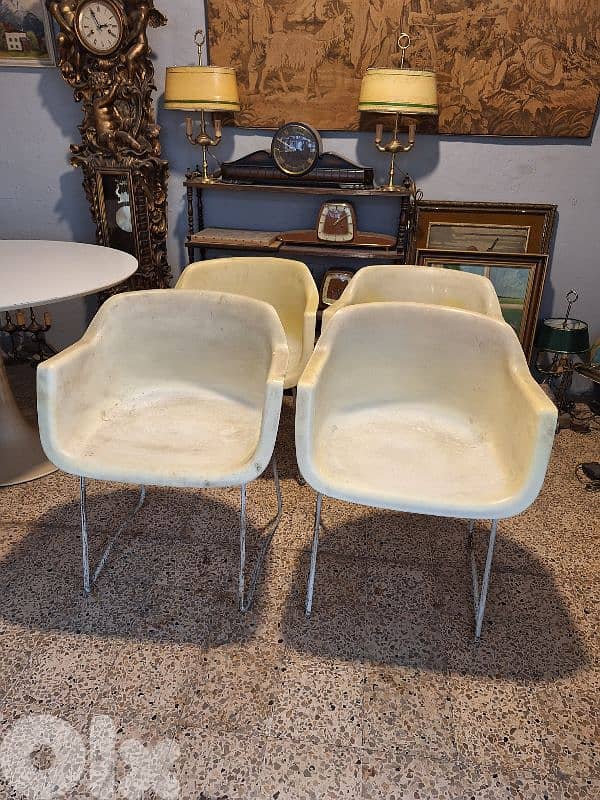 vintage 4 grosfillex made in france stamped chairs 1