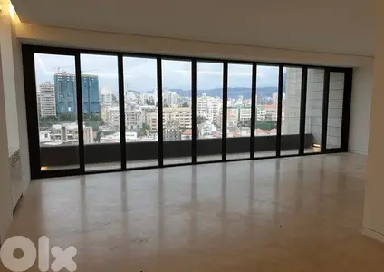 PANORAMIC VIEW | HIGh FLOOR | HIGH CEILING | READY TO MOVE