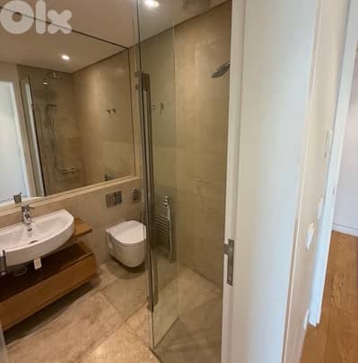 PANORAMIC VIEW | HIGh FLOOR | HIGH CEILING | READY TO MOVE