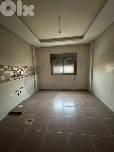 Gated building,  partial sea view,saida, Charehbil/شرحبيل REF#DS131688