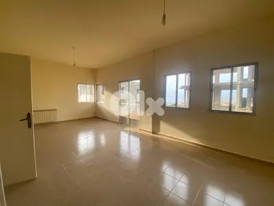 GMB153MM - Apartment For Rent In Blat - شقة للإيجار في بلاط