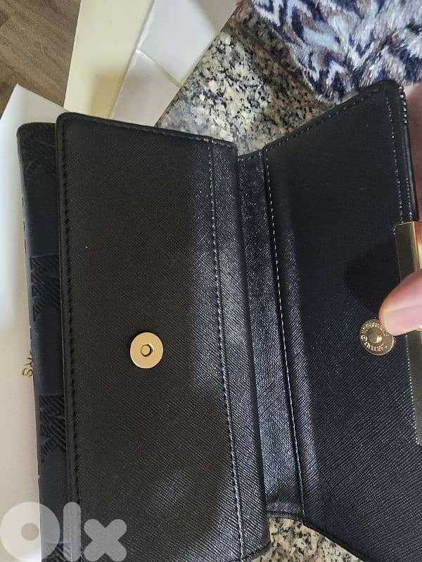 Michael Kors black leather wallet 3