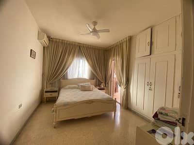 L20142 - 3-Bedroom Apartment with Sea View For Sale in Bliss