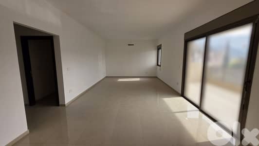Apartment For Sale in Boutchay شقة للبيع في بوشاي