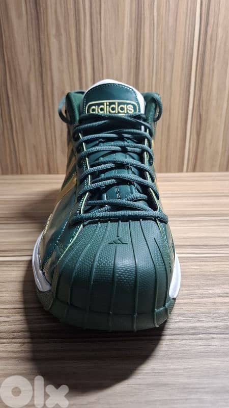 Basketball Shoes (New) + Casual Shoes (Like New) | $120 1