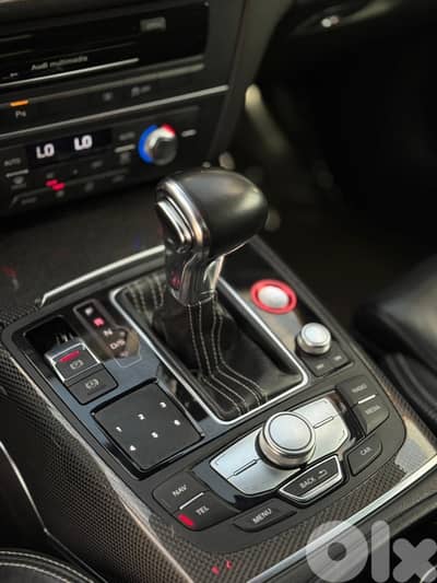 Audi S6 LIKE NEW صيانة دورية بل شركة