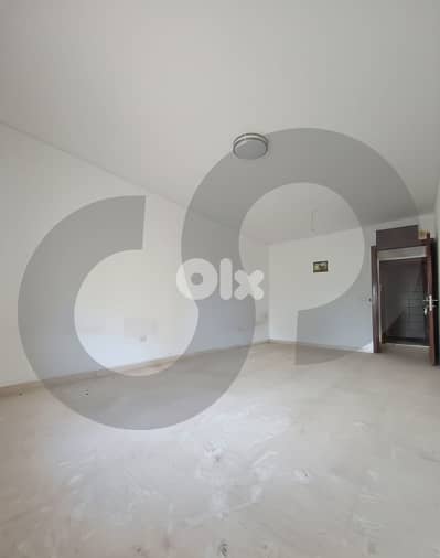 OFFICE/Balcony/Underground parking/JNAH-جناح ! REF#UK131702 !