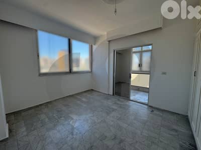 260sqm apartment for sale in ramlet el bayda /رملة البيضاءREF#UK123527