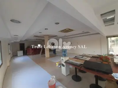 محل للايجار في الحازمية Shop for rent in Baabda / Hazmieh / Main road