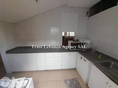محل للايجار في الحازمية Shop for rent in Baabda / Hazmieh / Main road
