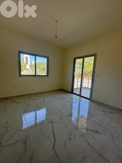 Apartment for sale in Semqanieh Chouf شقة للبيع في السمقانية الشوف