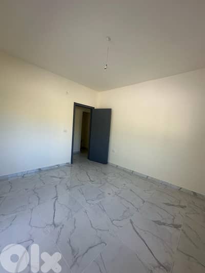 Apartment for sale in Semqanieh Chouf شقة للبيع في السمقانية الشوف