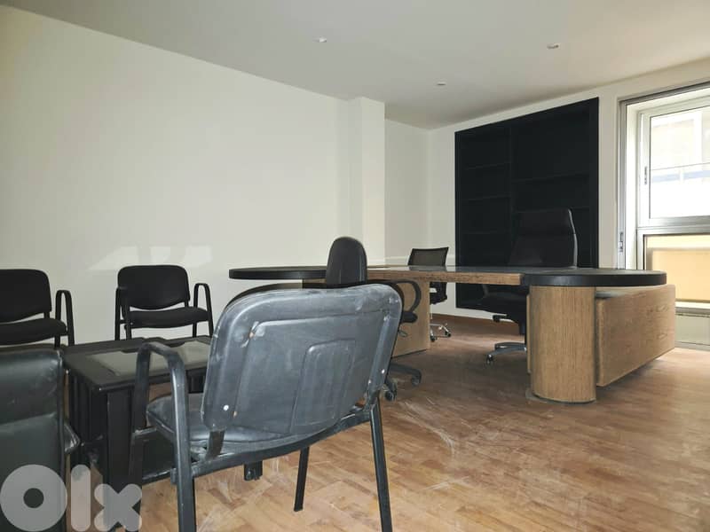 RAO26-4700 Office 60 m² for Rent – Hamra 0
