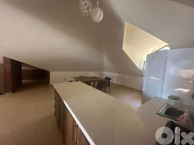 رووف للايجار في برمانا/العيون  ROOF in Broummana /Al Oyoun