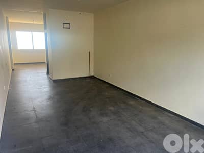 GMK111EN Shop for rent in Fatqa - محل للإيجار في فتقا