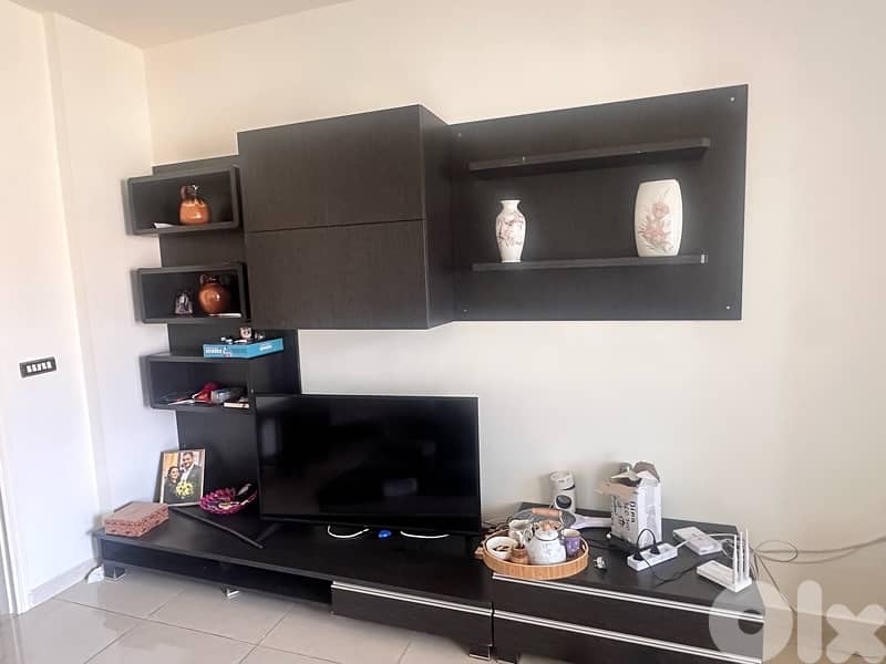 tv unit 0