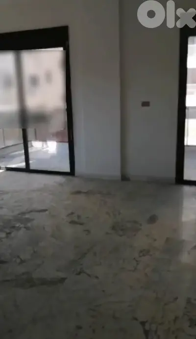 3 BEDROOMS APARTMENT FOR RENT IN HAZMIEH PRIME, (HAR-266)