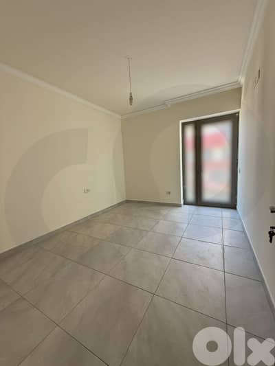 balcony,Maid's room, electricity Verdun/ فردان REF#HB131676