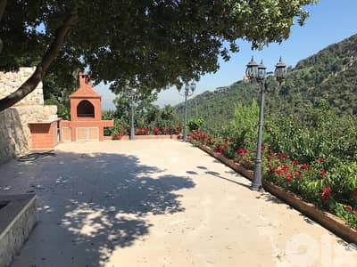For rent a triplex fully renovated Villa in Dlebta
