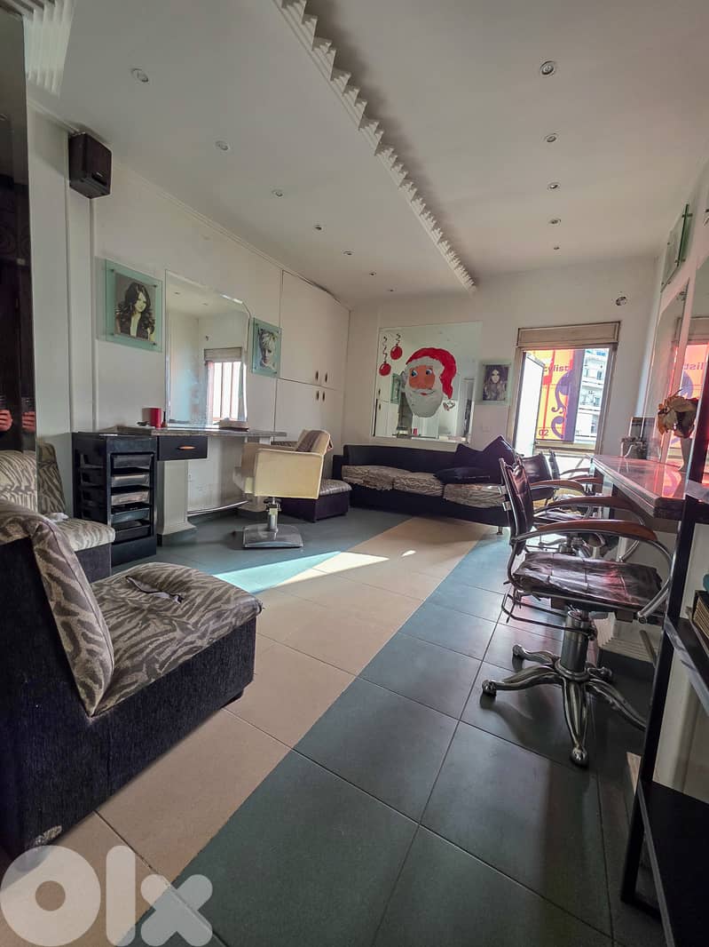 65 SQM Furnished Salon in Bauchrieh, Metn 0