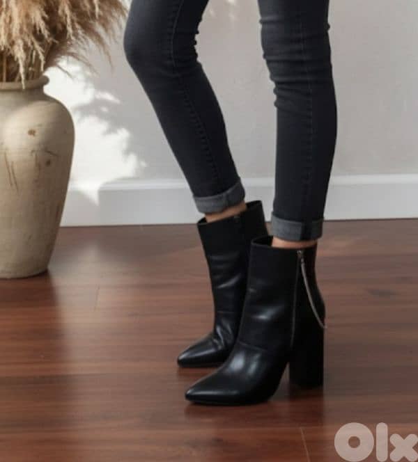 Women's Boot 0