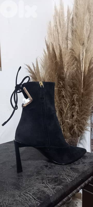 Women's Boot 1