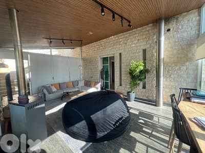 Luxurious Brand New 500 m2 apartment with Garden for sale