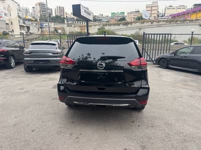 Nissan Rogue 2018