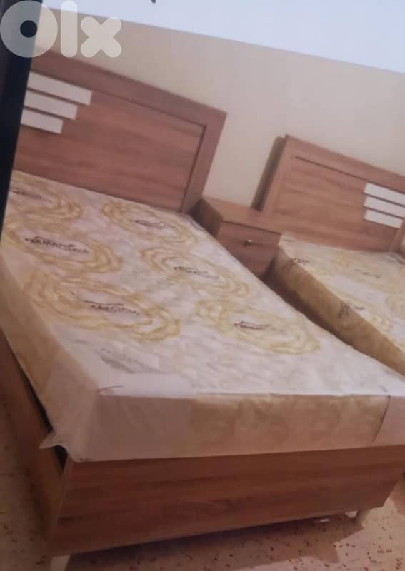 تخوت مع صندوق 14