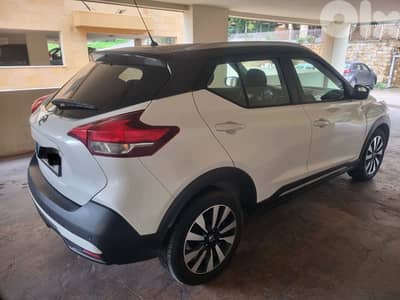 Nissan Kicks  2020