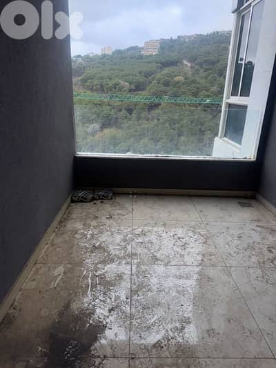 apartment For sale in mansourieh aylout شقة للبيع في المنصورية عيلوت