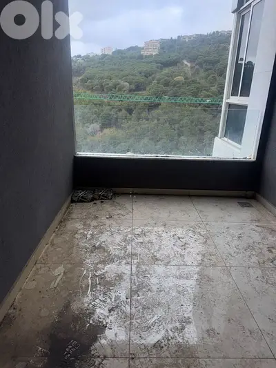 apartment For sale in mansourieh aylout شقة للبيع في المنصورية عيلوت