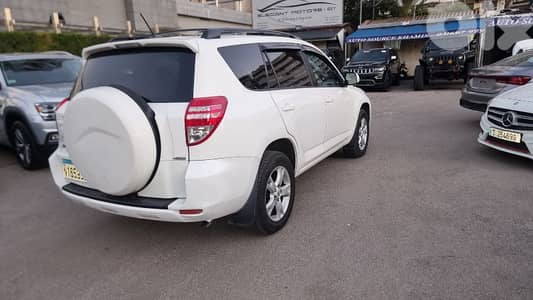 Toyota Rav 4 2011