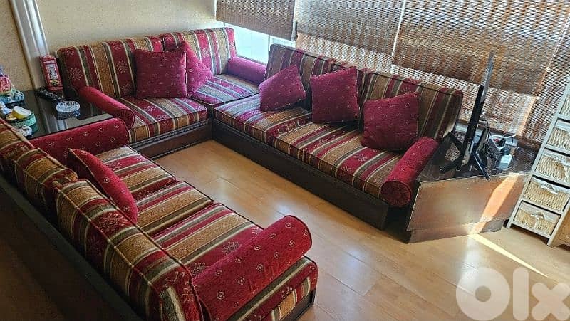 Arabesc sitting 7 seaters غرفه جلوس شرقيه عربيه من خشب الجوز 4