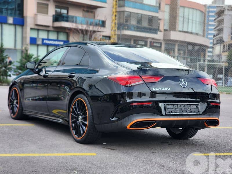 2020 Mercedes-Benz CLA 200 Orange Edition AMG-Line 0