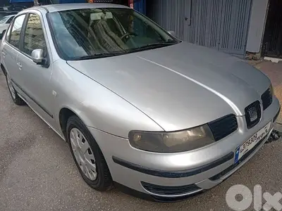 سيات ليون 2002  ٠٣٧٠٠٤٣١