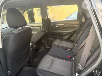 Nissan X-Trail 2019 company source low mileage