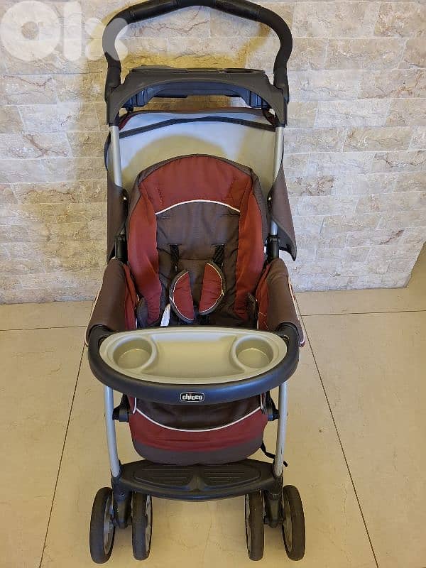 Chicco trolli, car seat, child carrier bath tub. 6