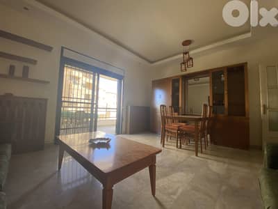 RWK175IY - comfortable apartment in Qlayaat !