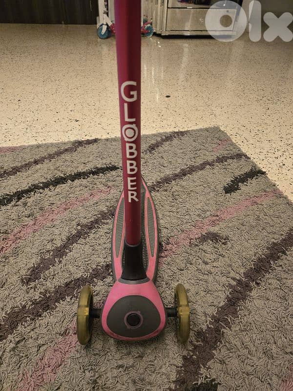 Globber Master Lights 3-wheel light-up Pink Scooter- foldable - l 0
