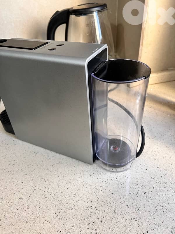 Nespresso Coffee mashine 0