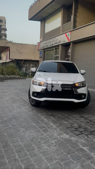Mitsubishi Outlander Sport 4wd 2018 - Low Mileage - Clean - US Import